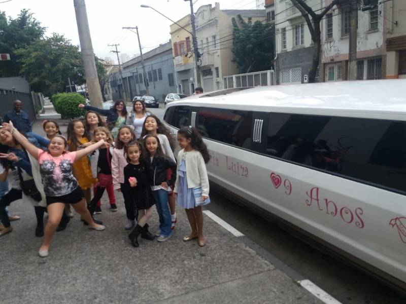 Alugar Limousine para Festa em Campinas - Limousine para Festas e Eventos