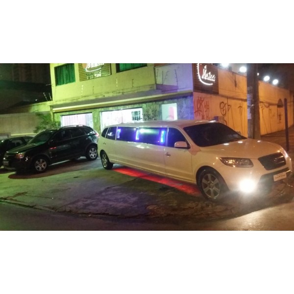 Aluguel de Limousine para Casamento na Vila Industrial - Empresa de Limousine para Casamento