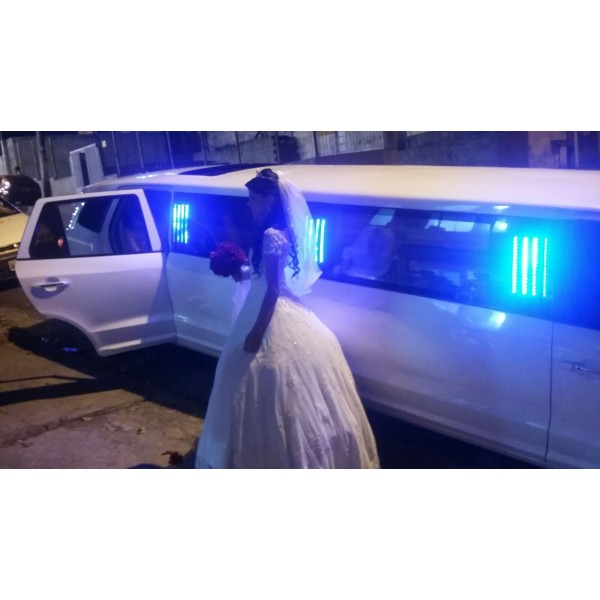 Aluguel de Limousine para Casamento Valor na Vila Julio Cesar - Aluguel de Limousine para Casamento