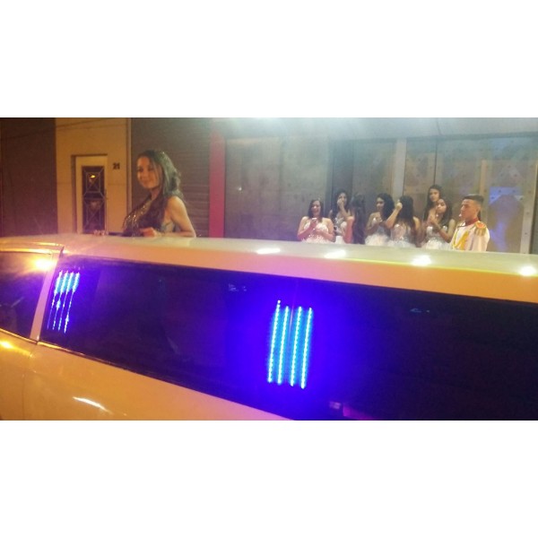 Aluguel de Limousine para Eventos Quanto Custa na Floramar - Limousine para Eventos