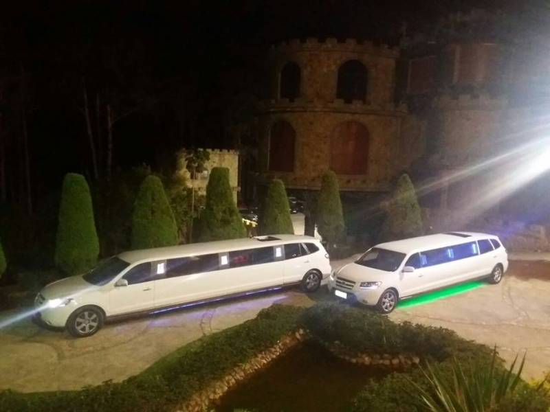 Aluguel de Limousine para Festa Quanto Custa no Jardim Indaiá - Limousine para Festa na Zona Oeste