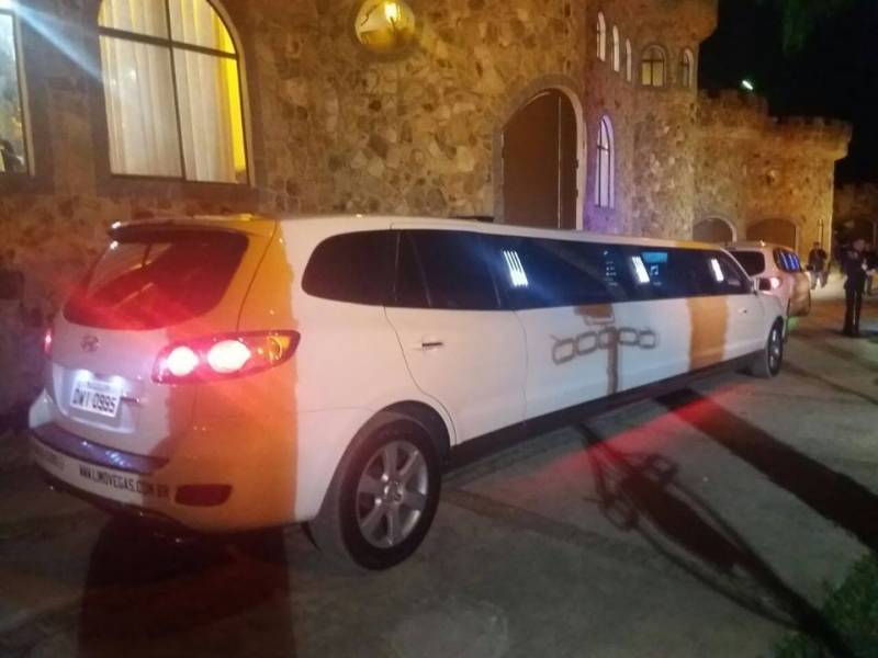 Aluguel de Limousine para Festas em Guaraci - Limousine para Festas e Eventos