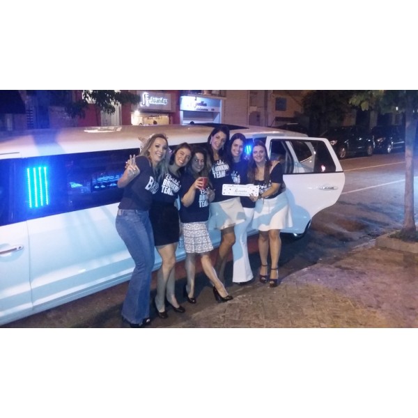 Aluguel de Limousines Valor na Vila Beatriz - Aluguel de Limousine em Santo André