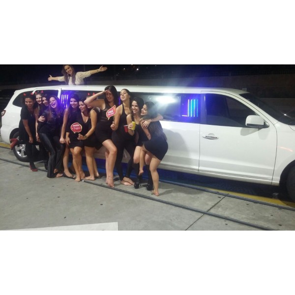 Aluguel Limousine Valor Acessível em Cajamar - Aluguel de Limousine em SP