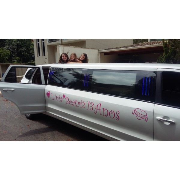 Aniversário em Limousine Onde Encontrar em Alvinlândia - Limousine para Festas de Aniversário