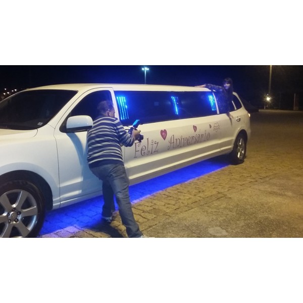 Aniversário em Limousine Onde Encontrar no Jardim Jussara - Limousine para Aniversário em São Caetano