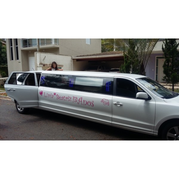 Aniversário em Limousine Valor Acessível na São Lucas - Limousine para Festas de Aniversário