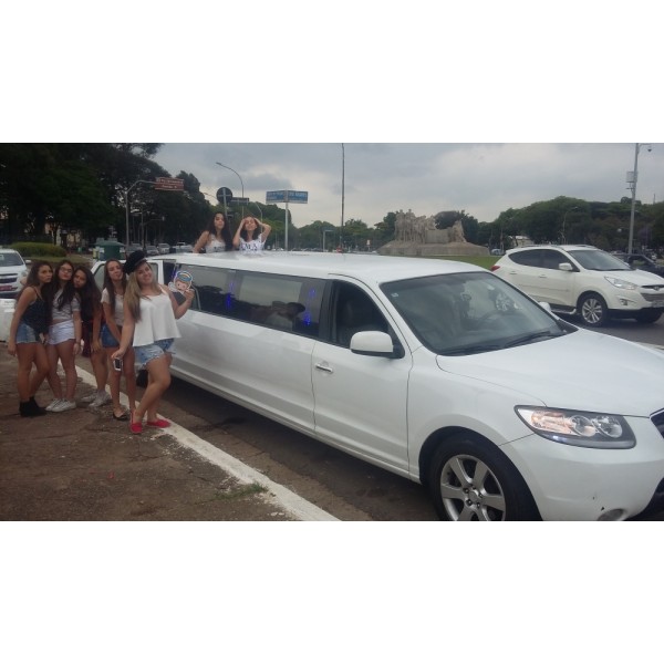 Aniversário em Limousine Valor Acessível na Vila Aurea - Limousine para Festa de Aniversário