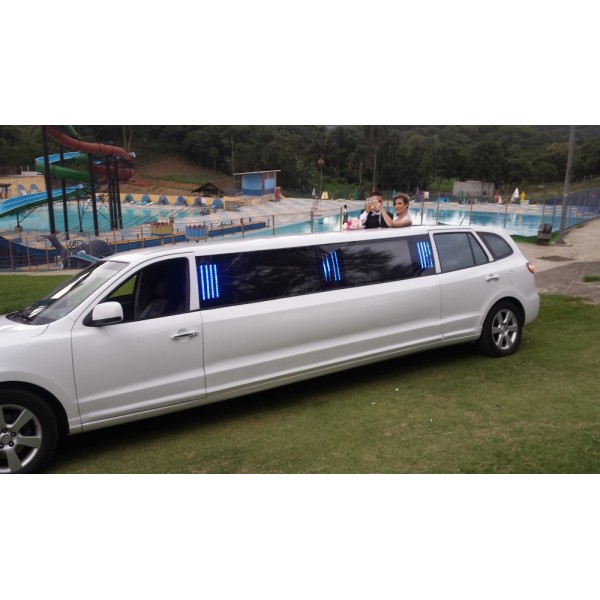 Comprar Limousine Nova em Narandiba - Comprar Limousine Preta