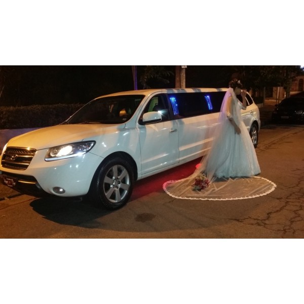 Empresa de Limousine para Festa de Casamento Onde Encontrar na Vila Santo Antônio - Limousine para Casamento Preço