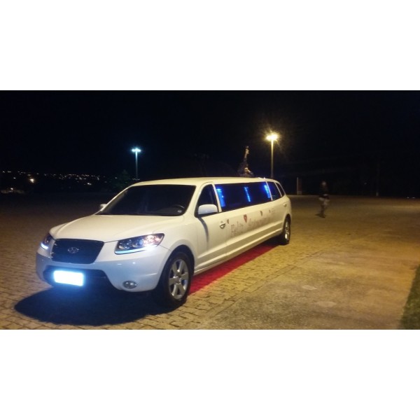 Festa de Aniversário em Limousine em São José - Limousine para Aniversário em Campinas