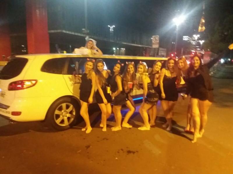 Festa de Aniversário na Limousine na Vila Nova Mazzei - Limousine para Festa Infantil Sp