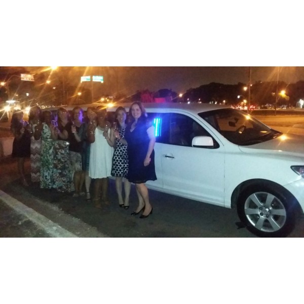 Limousine Comprar Valor Acessível em Embuara - Limousine para Comprar