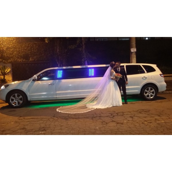 Limousine de Luxo a Venda Quanto Custa no Jardim Metropolitano - Limousine a Venda na Zona Oeste