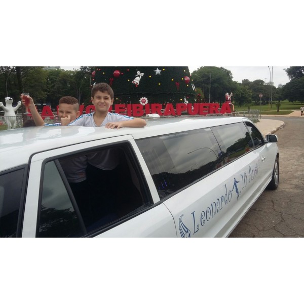 Limousine de Luxo Menor Preço no Jardim Irene - Limousine para Comprar