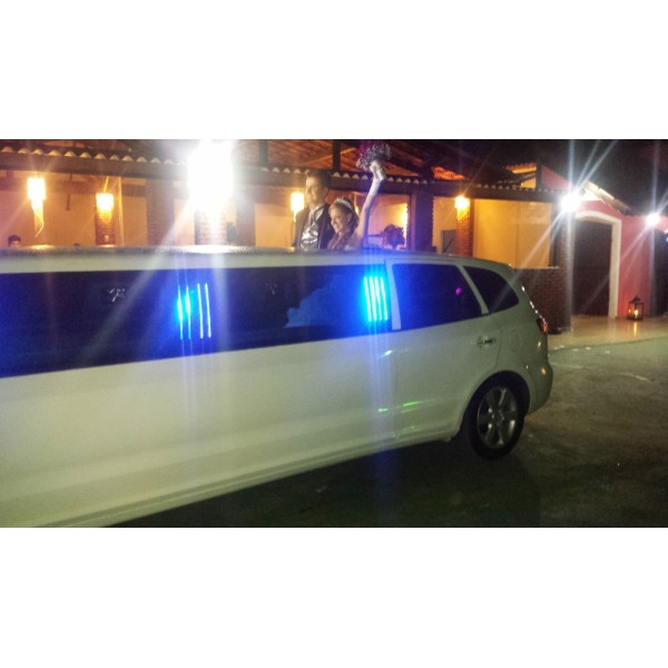 Limousine de Luxo Onde Contratar em Duque de Caxias - Comprar Limousine no ABC