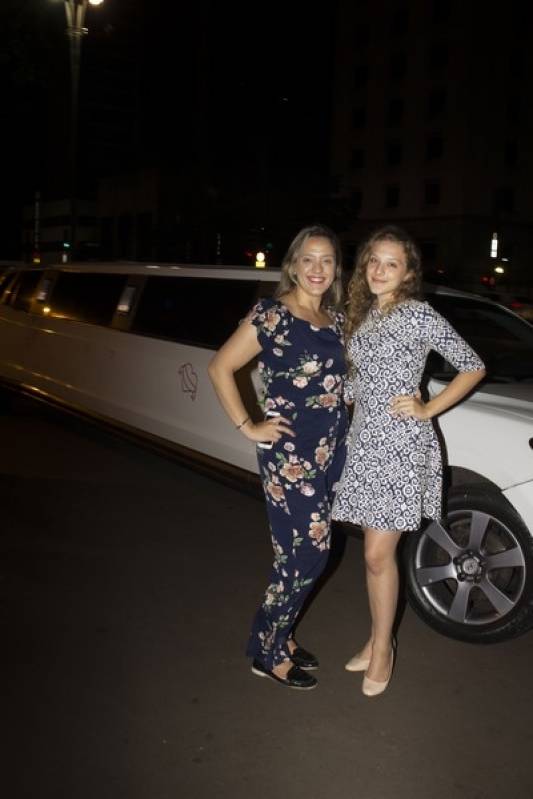 Limousine de Luxo Preço Jardim Leônidas Moreira - Fabricante de Limousine para Evento