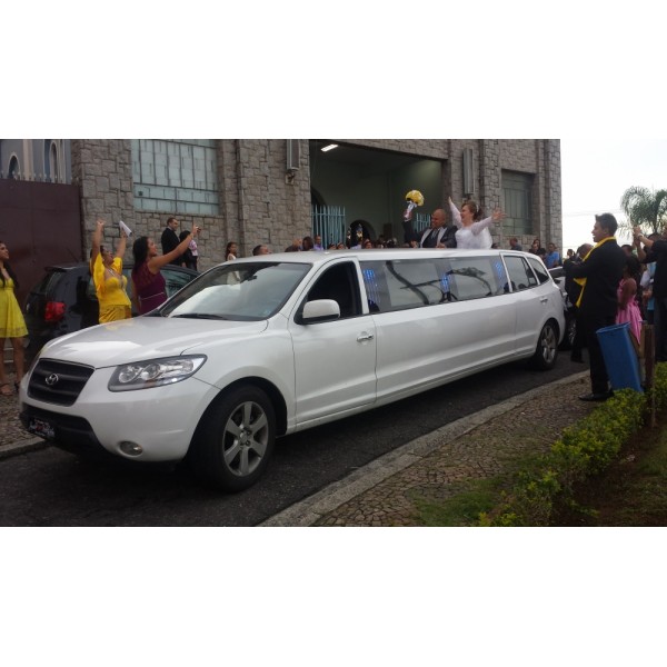 Limousine Locação com Motorista Melhor Preço no Parque Morro Doce - Locação de Limousine no ABC