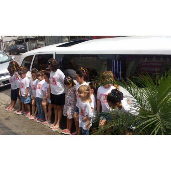 Limousine para Aniversário Infantil Melhor Preço na Homero Thon - Limousine para Aniversário em Guarulhos