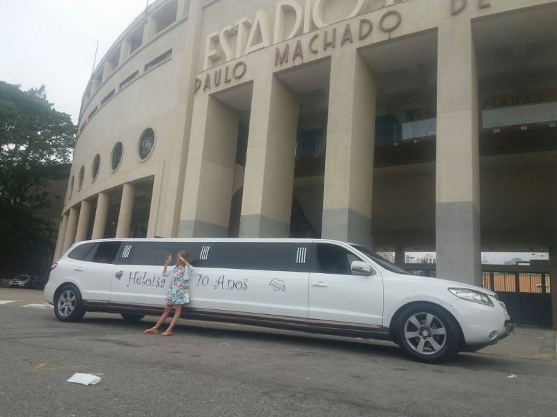 Limousine para Festa de Aluguel na Paraventi - Aluguel de Limousine para Festa Infantil