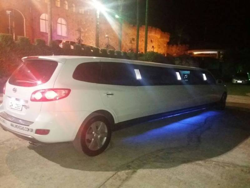 Limousine para Festa Infantil em SP Preço em Itajobi - Onde Alugar Limousine para Festas