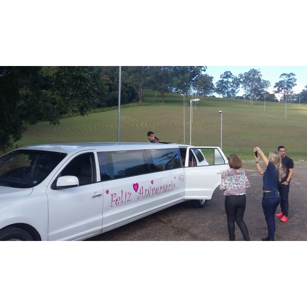 Limousine para Festas de Aniversário Melhor Preço no Jardim Soares - Limousine para Aniversário em Guarulhos