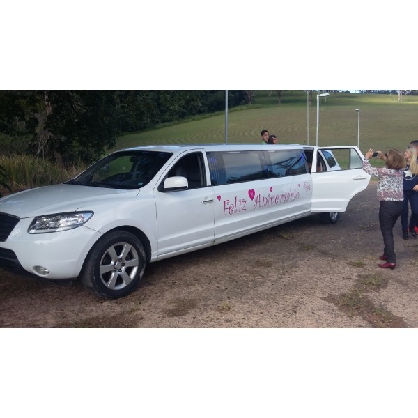 Limousine para Festas de Aniversário Onde Contratar no Jardim Monte Alegre - Limousine para Aniversário