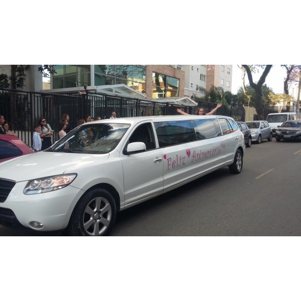 Limousine para Festas de Aniversário Quanto Custa no Jardim Nakamura - Limousine para Aniversários