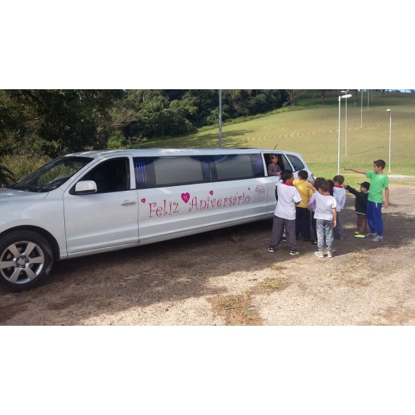 Limousine para Festas de Aniversário Valor Acessível  na Vila Monte Santo - Limousine para Aniversário