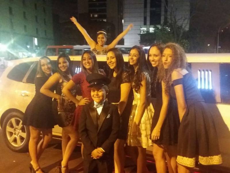 Limousine para Festas e Eventos em SP Preço 76485 Jardim Guanabara - Limousine para Festa em São Caetano