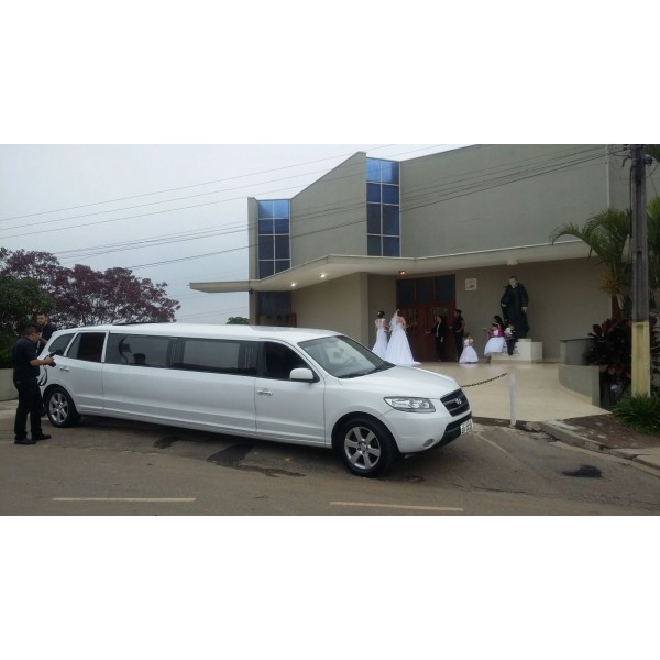 Limousine para Noiva Menor Preço na Vila Benevente - Preço de Limousine para Casamento