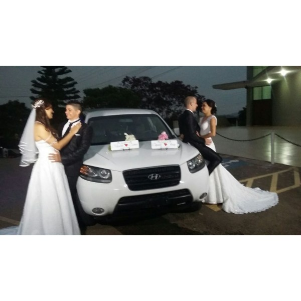 Limousine para Noiva Preço Acessível em Timburi - Serviço de Limousine para Casamento