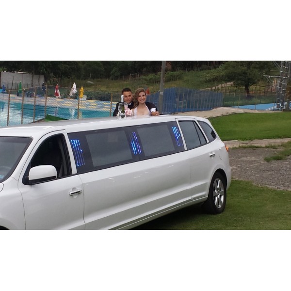 Limousine Preço Baixo em Porto Feliz - Limousine Comprar