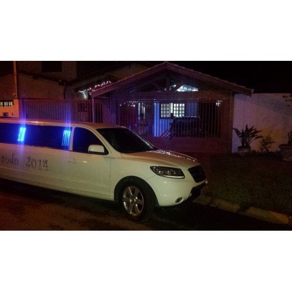 Limousine Valor  na Vila Londrina - Comprar Limousine Preta