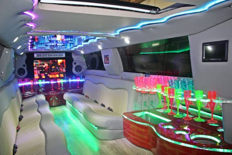 Locação de Limousine Festa Preço Borborema - Locação de Limousine para Dia de Princesa