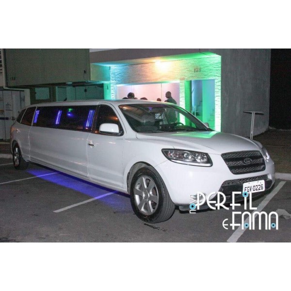 Locação de Limousine Luxuosa Onde Encontrar na Várzea de Baixo - Locação de Limousine em São Paulo