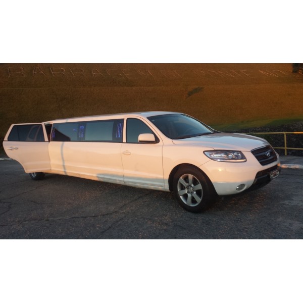 Locação de Limousine Luxuosa Onde Localizar em Ipuã - Locação de Limousine em Barueri