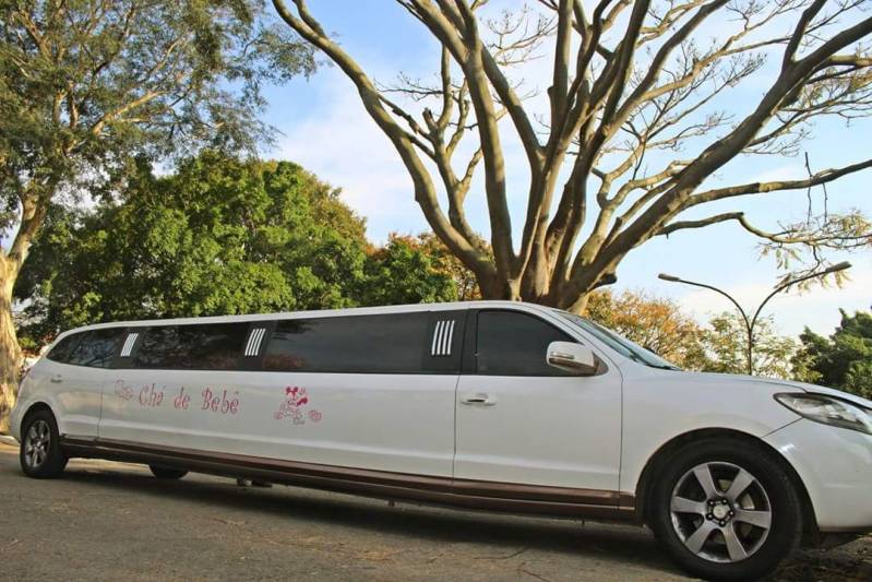 Locação de Limousines Preço Fazenda do Carmo - Locação Limousine Casamento