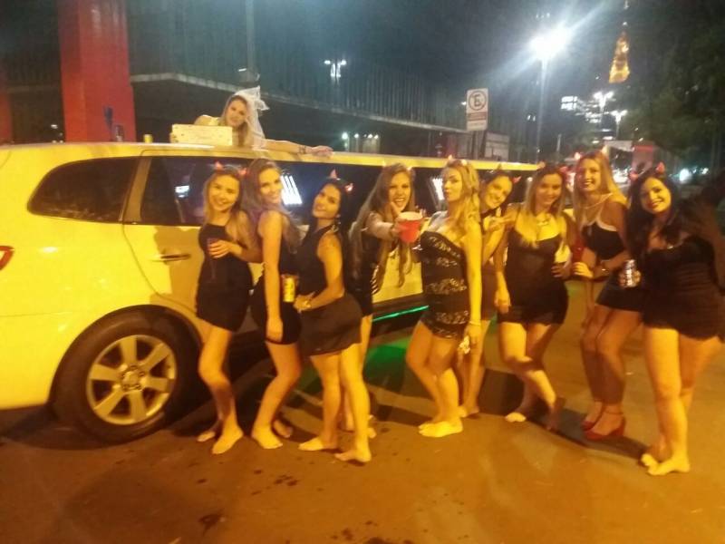 Onde Encontrar Aluguel de Limousine em São Paulo no Parque Pedroso - Limousine para Festa na Zona Norte