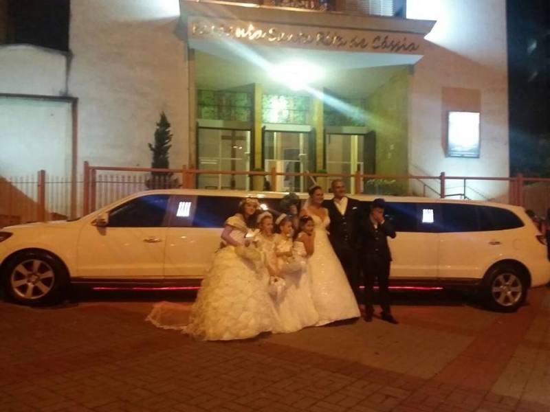 Onde Encontro Locação de Limousine Rosa para Festa Infantil em Cedral - Aluguel de Limousine para Festa Infantil