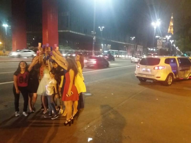 Onde Encontro Serviço de Locação de Limousine no Jardim Roseli - Aluguel de Limousine para Festa Infantil em Sp