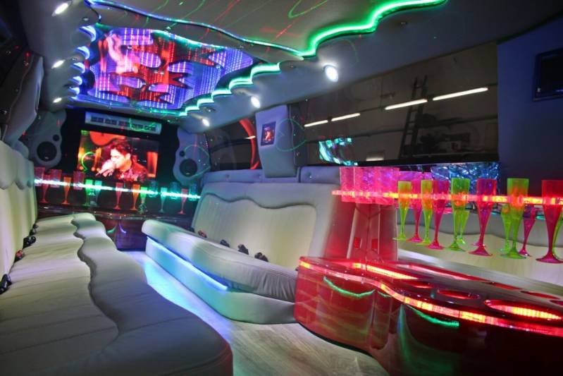 Quanto Custa Locação de Limousine Festa Buriticupu - Limousine Rosa para Festa Infantil