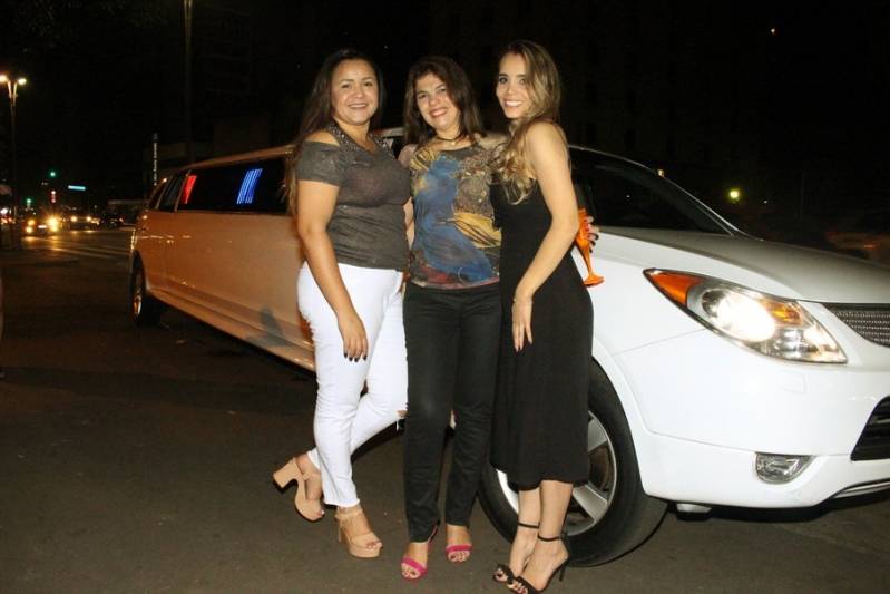 Quanto Custa Locação de Limousine para Casamentos Vila Gilda - Aluguel de Limousine para Festa Debutante