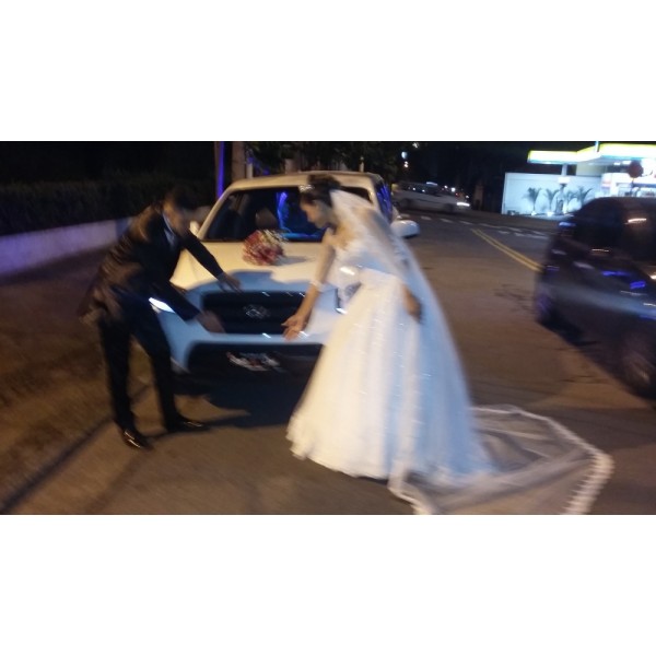 Serviço de Limousine para Casamento na Chácara Monte Sol - Empresa de Limousine para Casamento