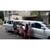 Aniversário em limousine preço acessível na Vila Rossin