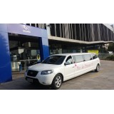 Limousine de luxo no Chácara Bandeirantes