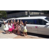 Limousine para aniversário infantil onde contratar na Lagoa