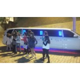 Limousine para aniversário infantil onde contratar no Jardim Porteira Grande