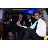 Limousine para baladas onde encontrar em Conchal