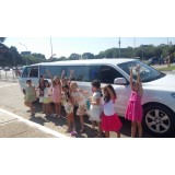 Limousine para festas de aniversário menor preço em Brasília